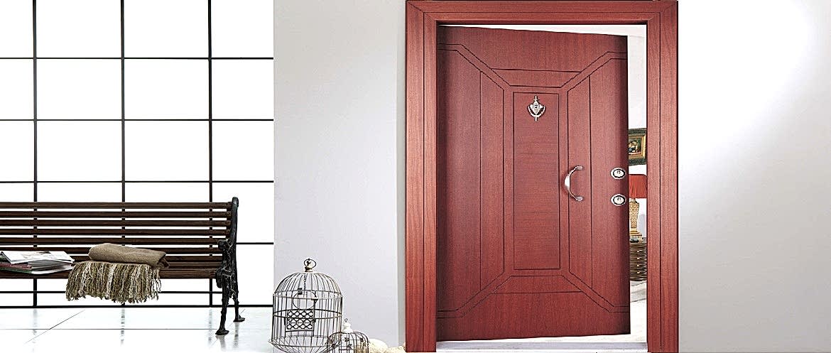 Kapı Bizden, Huzur Sizinle