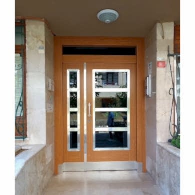 Kompozit bina kapısı